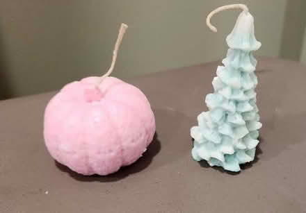 Photo of free 2 Small Shaped Candles #1