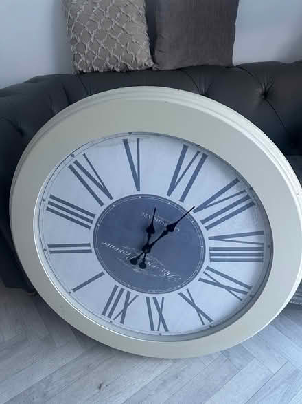 Photo of free Very large clock (PR8 woodvale) #1