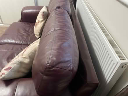 Photo of free sofa (Canvey SS8) #1