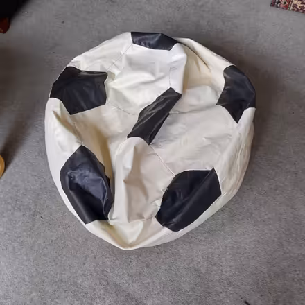 Photo of free Bean bag: repair or reuse of beans (Bath, Bloomfield... BA2) #1