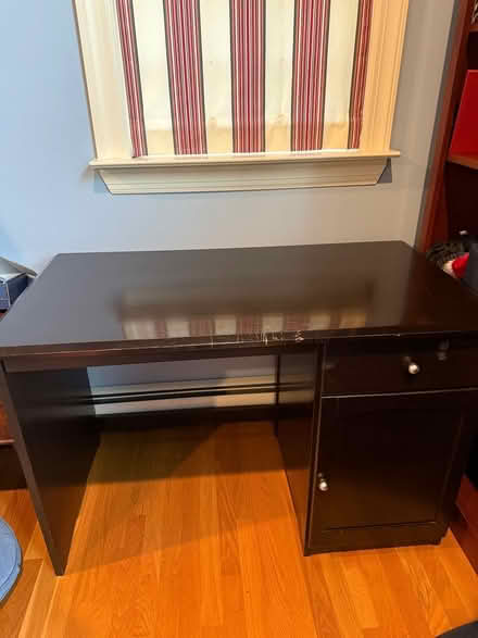 Photo of free Desk and chair (Armonk,NY) #4