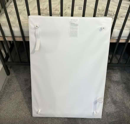 Photo of free Changing hard mat for babies (Richmond TW9) #2