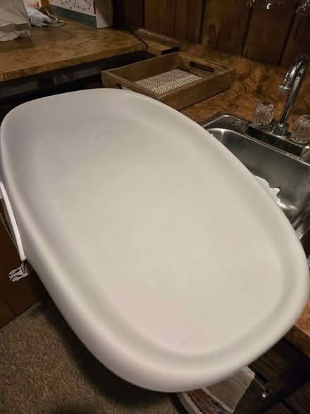 Photo of free skip hop changing pad (Park ridge) #1