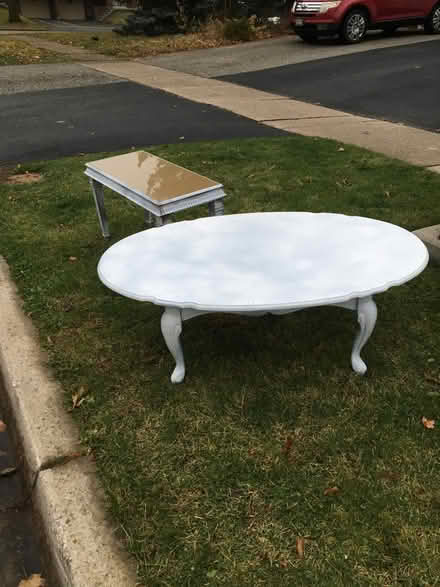 Photo of free Curb alert 2 small tables (Burnhamthorpe and Tomken) #1