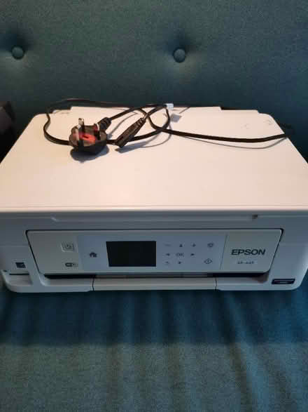 Photo of free Epson printer/scanner (Endmoor LA8) #1