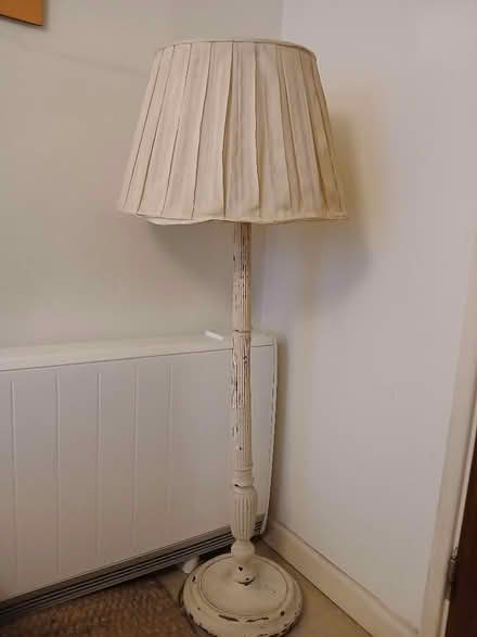 Photo of free Freestanding vintage lamp (Bath & North East Somerset) #1