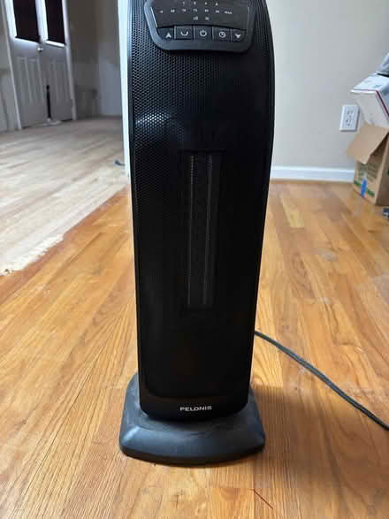 Photo of free Space heater that quit working (Snellville - Brookwood Manor) #1