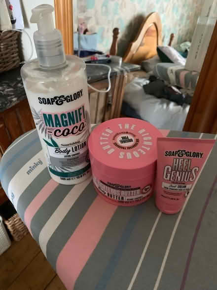 Photo of free Soap and glory (M32) #1