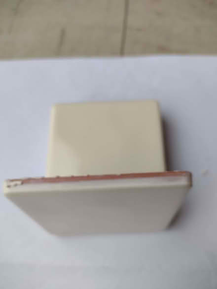 Photo of free 10cm x 10cm cream gloss tiles (Weston) #4