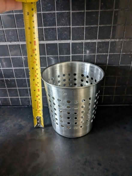 Photo of free Utensil pot (Leyland, Lancashire - PR26) #1