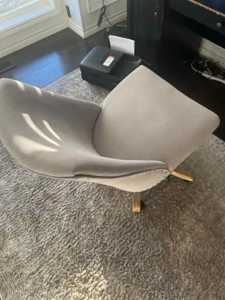 Photo of free office chairs (West Linn) #1