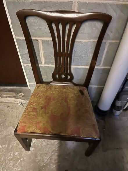 Photo of free Georgian Dining Chair (Garforth LS25) #2