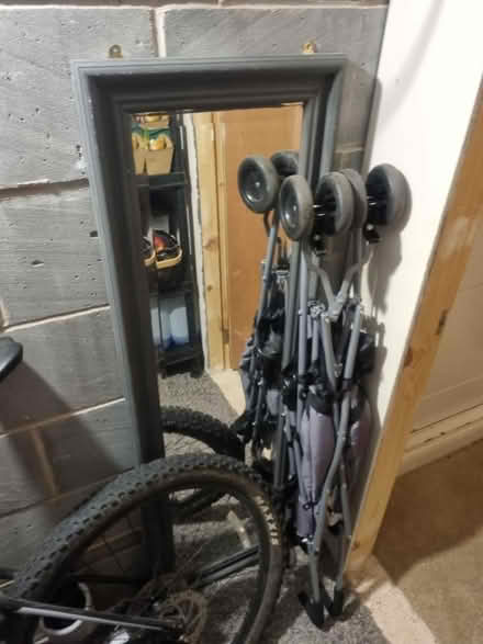 Photo of free Large mirror (Lindley) #1