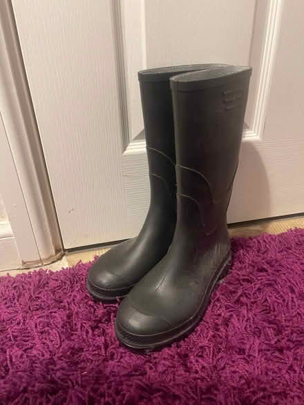 Photo of free Black wellies size 3/36 (Kenilworth CV8) #1