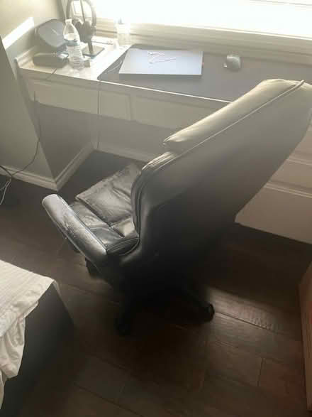 Photo of free office chairs (West Linn) #2