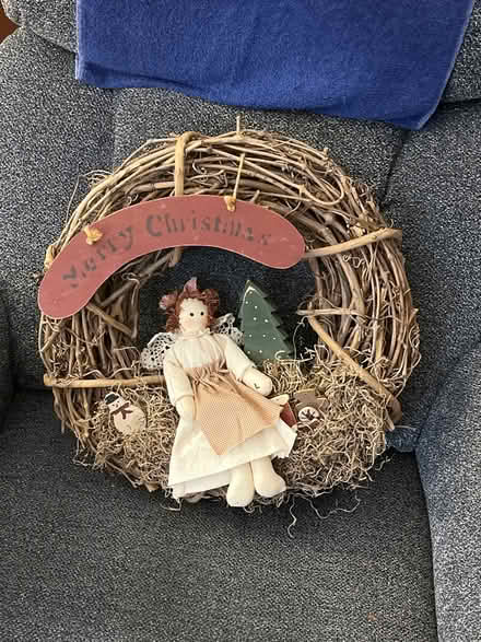 Photo of free Christmas wreath (Elmhurst,Il.) #2