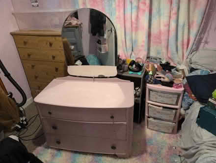 Photo of free Dresser drawers with mirror (Leigh park) #1