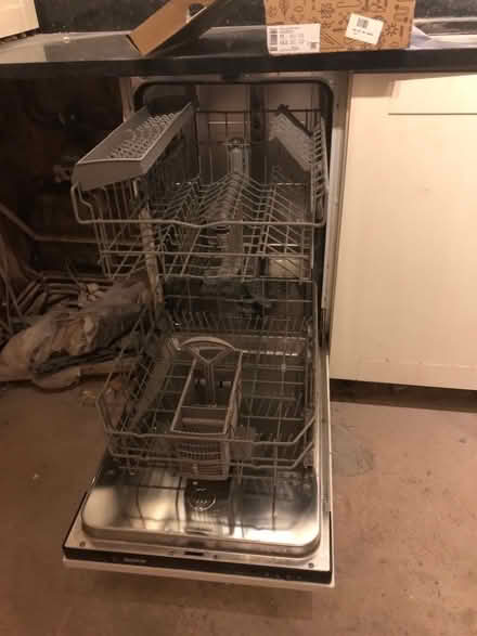 Photo of free 450mm Bosch dishwasher (Harborne B17) #1