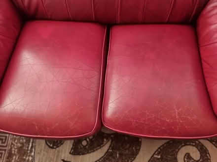 Photo of free 2 seater leather settee (Batemoor S8) #2