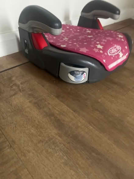 Photo of free Booster seat (Goffs Oak EN7) #1