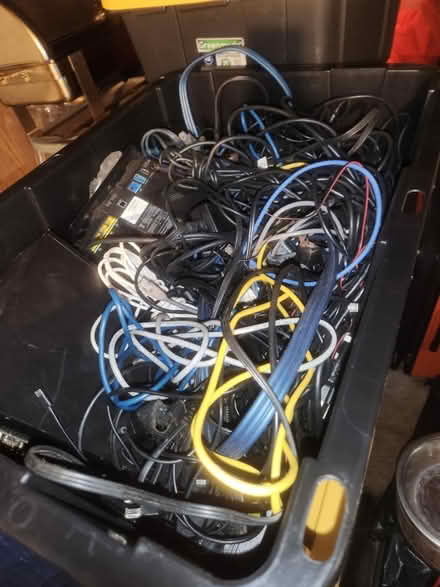 Photo of free IT Cables and stuff (Temple Hills,MD) #1