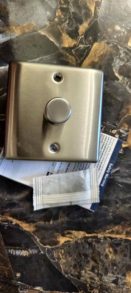 Photo of free LED Dimmer Switch NEW (HP18 Waddesdon) #1