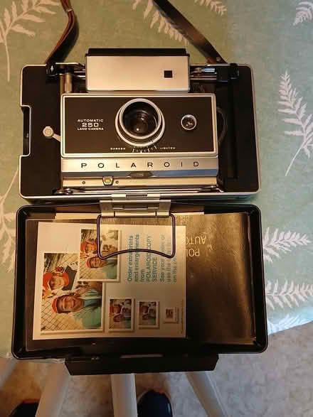 Photo of free Polaroid 250 (Woburn south) #2