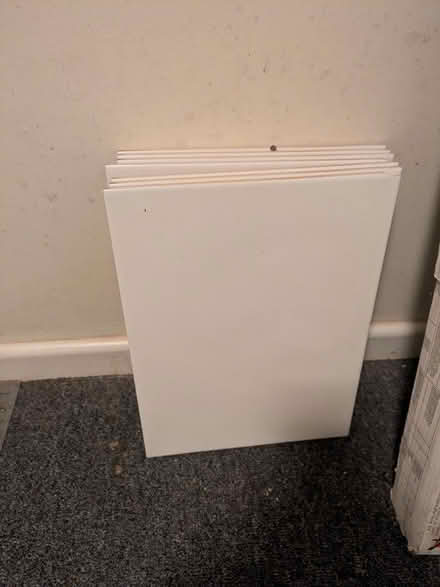 Photo of free Tiles (Wigston LE18) #1