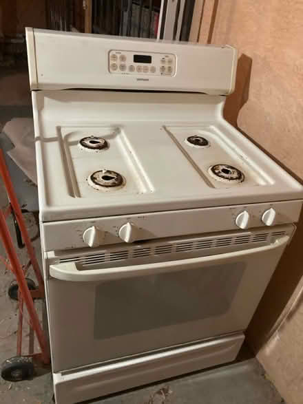 Photo of free Working stove/oven (Alamosa Neighborhood) #1