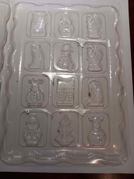 Photo of free Christmas decoration moulds (Emsworth PO10) #1