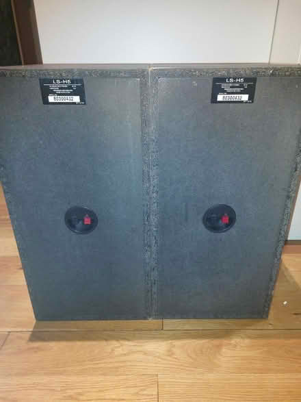 Photo of free Kenwood speakers (BS40) #3