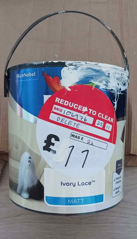 Photo of free Dulux Ivory lace Matt paint (approx 1 litre left) (AB22) #1