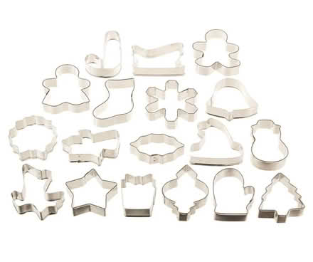 Photo of free Christmas cookie cutter set (West philly) #2