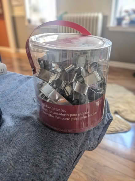 Photo of free Christmas cookie cutter set (West philly) #1