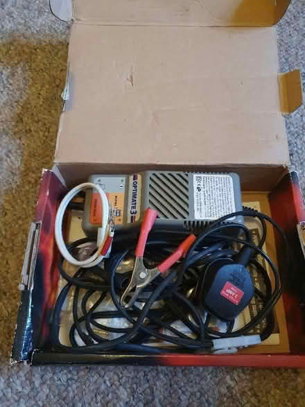 Photo of free OptiM12V ate battery charger (Whitley Bay NE26) #1