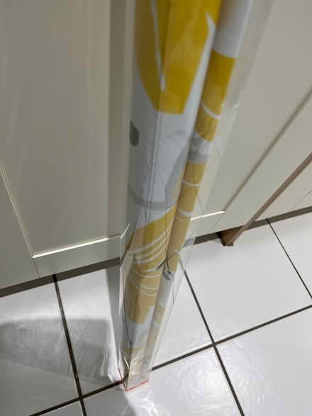 Photo of free Rollerblind 91cm,162cm inc fittings (Stanground) #3