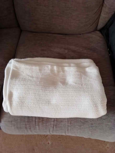 Photo of free Double blanket (Fareham PO14) #1