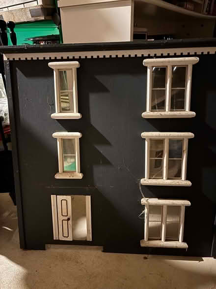 Photo of free Wooden doll house (Exeter Township near Reading) #1