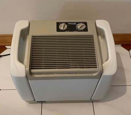 Photo of free Humidifier (Bloor Lansdowne) #1