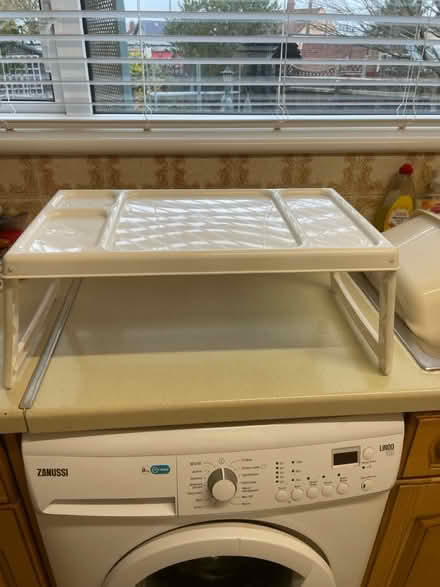 Photo of free Plastic tray on legs (Harlow CM17) #2