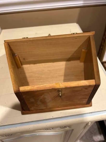 Photo of free Jewelry Box or small storage box (Brookeville, MD) #3