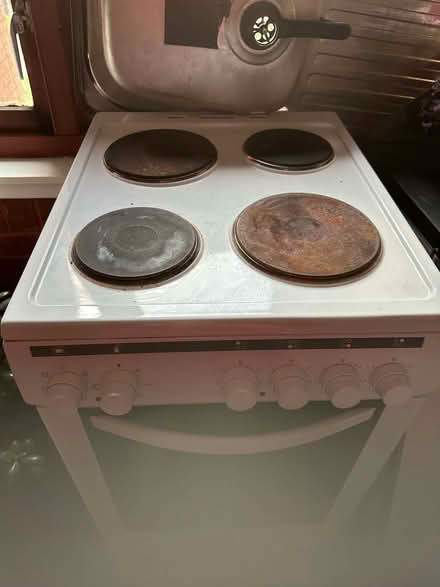 Photo of free Oven Electric [Bishopbriggs G64 1QJ] (Robroyston G64) #4