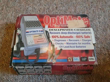 Photo of free OptiM12V ate battery charger (Whitley Bay NE26) #2