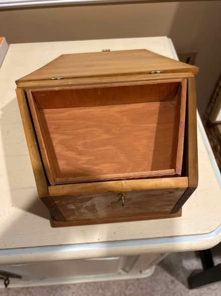 Photo of free Jewelry Box or small storage box (Brookeville, MD) #2