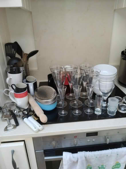 Photo of free Kitchen stuff (Harpenden AL5 Southdown) #1