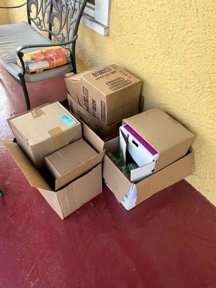 Photo of free Moving Boxes (Clarendon/Lyon Village/) #1