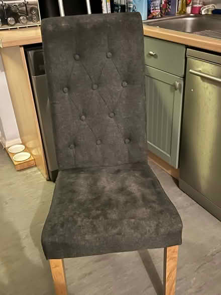 Photo of free 6 dining chairs (Rowsham HP22) #1