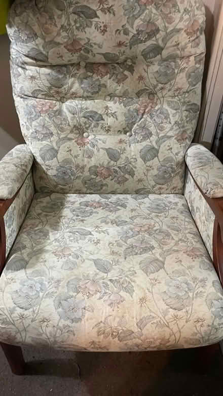 Photo of free Wing back chair (Underdale SY2) #1