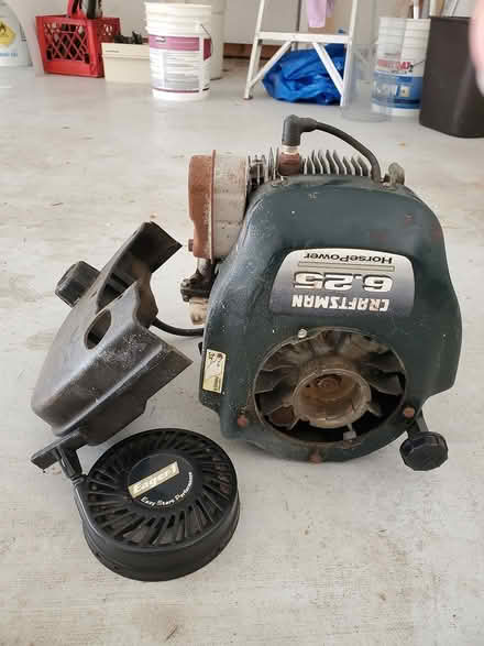 Photo of free Sears Lawn Mower Motor (Oakbrook 38th Meyers) #1