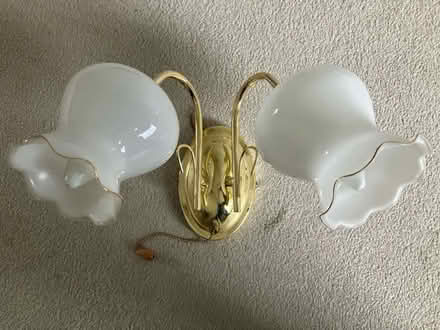 Photo of free Brass effect wall light (Pateley Bridge (HG3)) #1